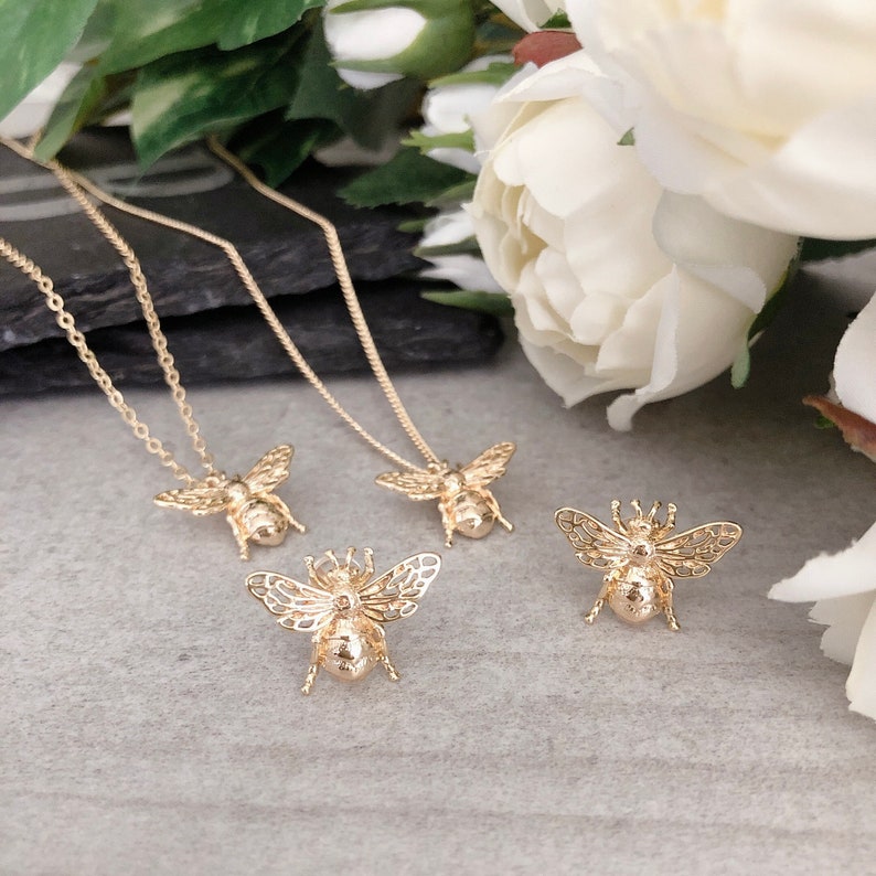 Gold Filled Bee Charm Necklace Curb Chain Necklace Dainty Necklace Special Gift For Her