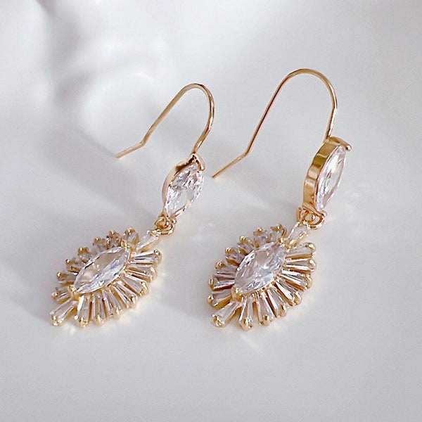 Bridal Earrings/ Wedding Jewelry