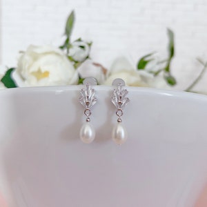 Dainty Freshwater Pearl Droplets Earrings/ Bridal Earring/ CZ Paved Leaf Earrings image 4