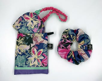 Satin Schlafmaske & Scrunchie Set: Blumiges Augenkissen