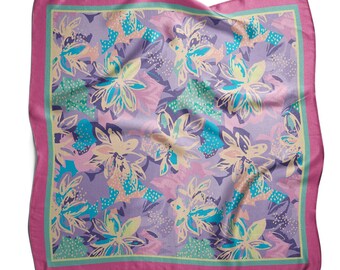 Floral Satin Quadratischer Schal: Pastellfarben Halskette Kragen