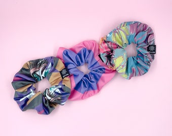 Scrunchies Kit, elegante Haargummis mit Blumen, Haargummis in verschiedenen Farben, Haargummis im 3er Set, lila