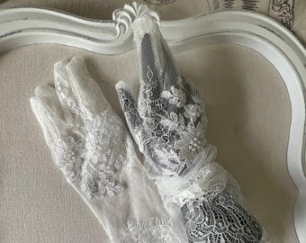 Chantilly Lace Beaded Gloves