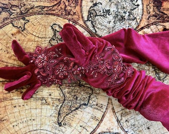 Velvet Beaded Gloves