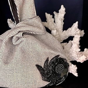 Velvet Beaded Japanese Knot / Wrist Bag