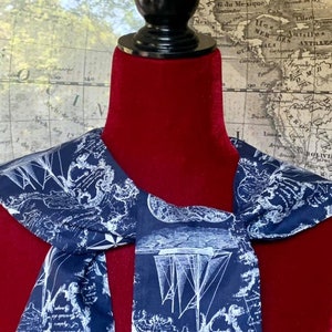 Cruise World Sailing Chart Collar