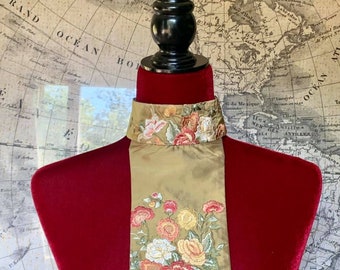 Embroidered Avant-Garde Silk Tie/Jabot