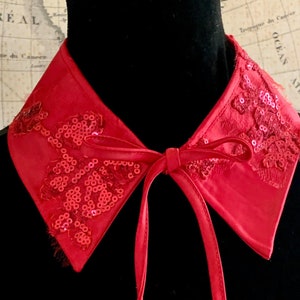 Beaded Detachable Collar