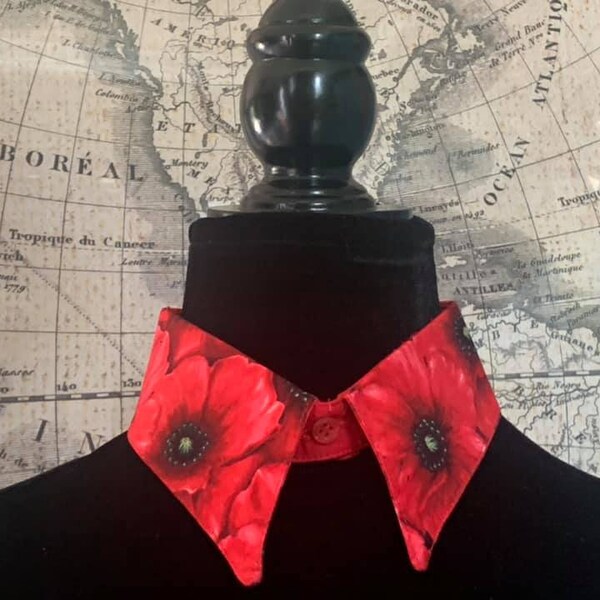 Coquelicot Peter Pan Collar