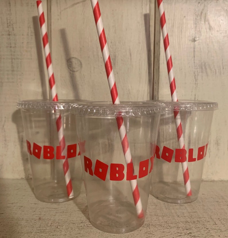 Roblox Party Cups Disposable Cups Lids Paper Straws Etsy - roblox pinata roblox theme party roblox party supplies etsy