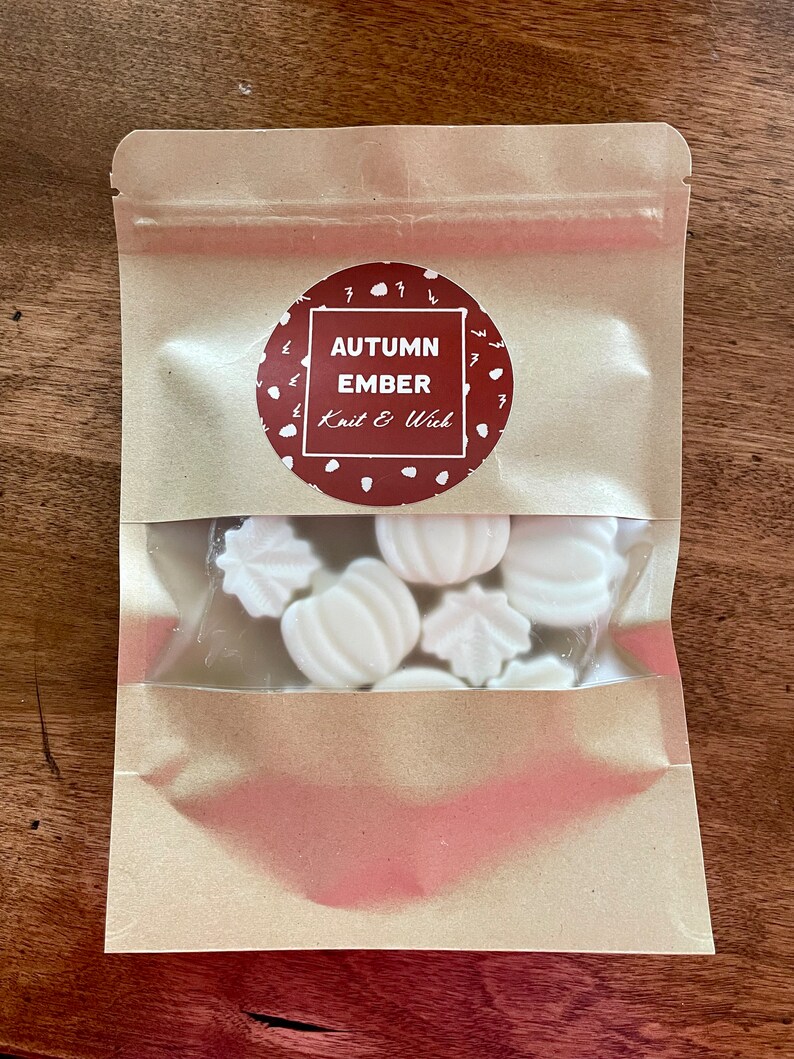 Autumn Ember, 2 ounce Soy Wax Melts image 1