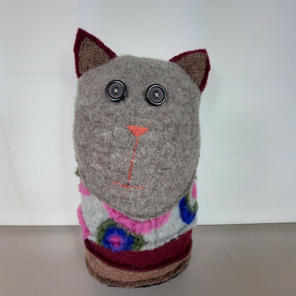 Lustige Patchwork-Katze aus Walkloden, Primitive