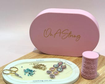 Compact Beading Mat and Tray: Bead Station Traveller with Flex Frame