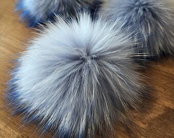 Real fur pompom for hat with snap, Raccoon fluffy large fur pom pom for beanie, Huge pom poms, Big size pom pom, 6 inch, 7 inch