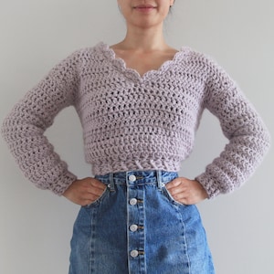 Chunky Cropped Crochet Sweater with Scalloped Shell V-neck Crochet Pattern pdf instant digital download forthefrills image 4