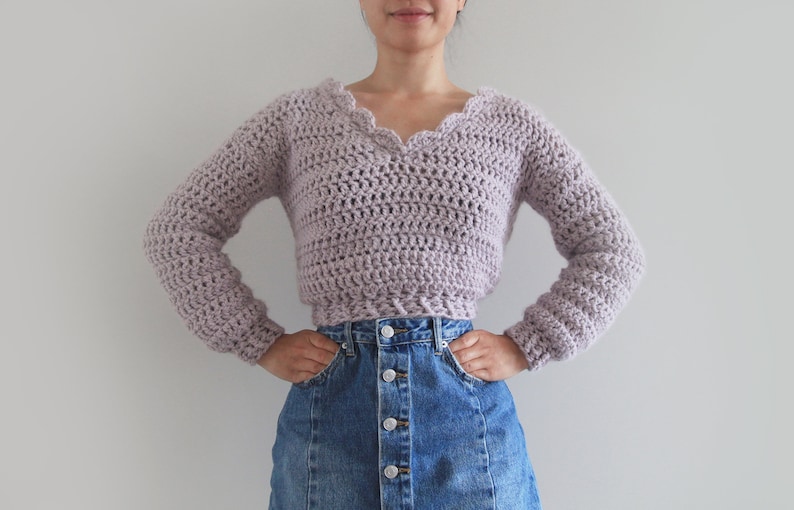 Chunky Cropped Crochet Sweater with Scalloped Shell V-neck Crochet Pattern pdf instant digital download forthefrills image 4