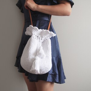 Crochet Scallop Bucket Bag crochet pattern pdf instant digital download image 3