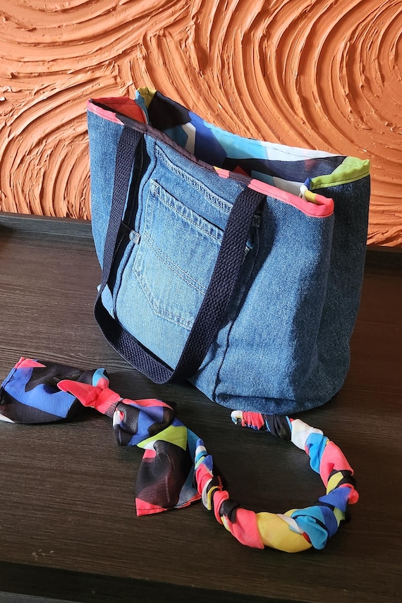 Upcycled Denim Tote, Jean Tote Bag, Denim Tote, Distressed Denim Tote, Small Denim Shoulder Bag, Handmade Jean Bag, Retro Denim Tote Bag