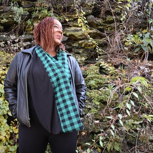 Green Plaid Infinity Scarf, Black plaid Infinity Scarf, Reversable infinity Scarf, Buffalo Plaid Infinity Scarf, Gift for Her, Gift for mom