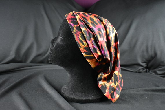 Loc Soc - Dreadlock Sock -  Loc Sock for Braids -  Stretchy Loc Sock - abstract loc Soc -  Loc Sock - Unisex Loc Sock, Cheetah Print Loc Soc