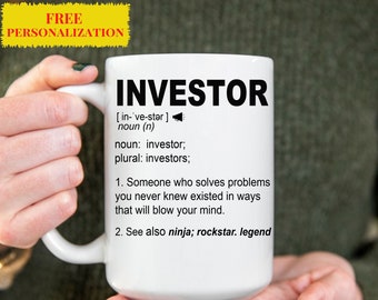 Divertida taza de regalo para INVERSOR para hombres y mujeres. Para cumpleaños, agradecimiento, regalo de agradecimiento, una taza de café personalizada con nombre.