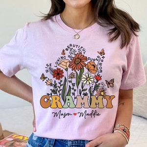 Custom Grammy Shirt & Grandkids Names Mother&#39;s Day Gift Grammy Wildflowers TShirt Grandmas Garden Shirt Personalized Floral Tees Grammy Gift