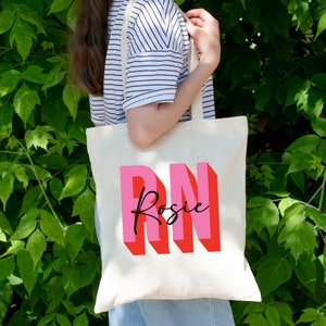 Bolso de mano personalizado con monograma de sombra, bolso de mano de lona de algodón para playa, bolso de mano con letras iniciales, regalo para dama de honor, bolso de mano con alfabeto, bolso de playa personalizado para ella