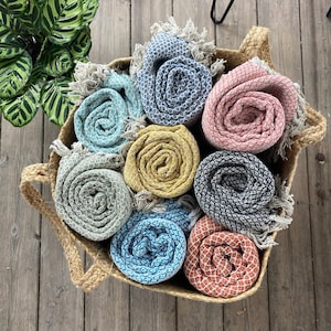 Cosy Fairtrade Pina Throws 100% Cotton Blankets 130cm X 150cm