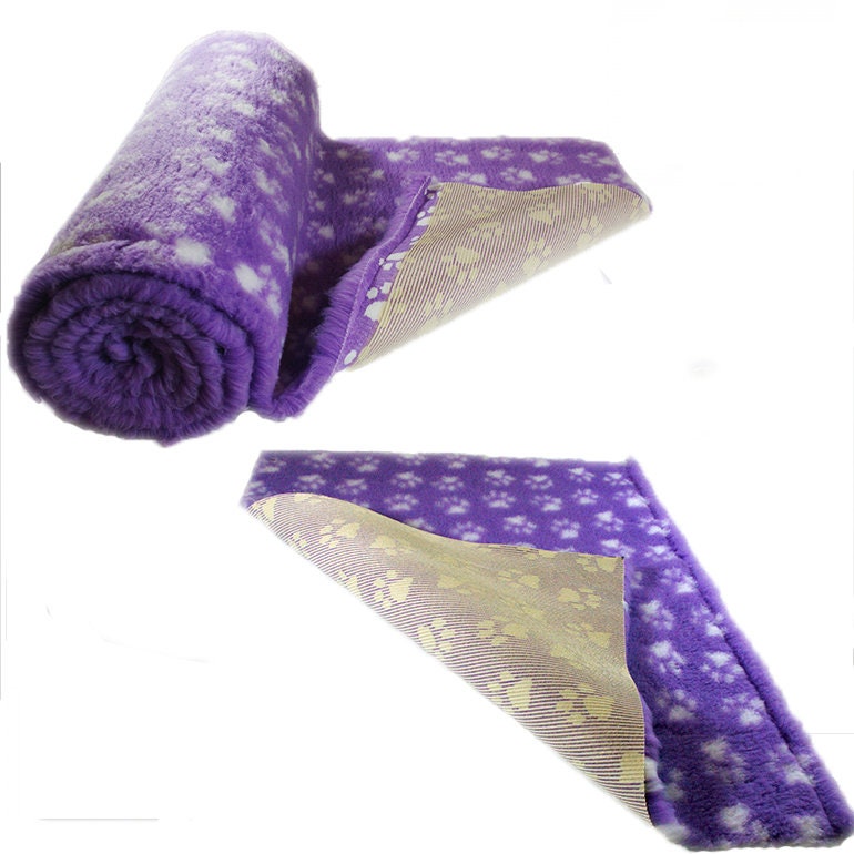 Non slip High Grade Vet Bedding Paws Roll Whelping Fleece Dog