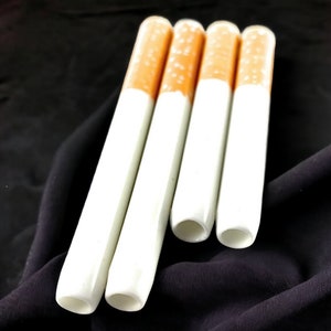 Ceramic Bat Cigarette Style Pipe 2 Long, 2 Short, 1 Pipe Cleaner - One Hitter Dugout