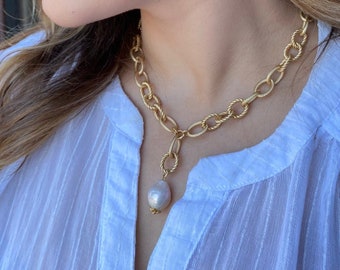 Statement Pearl Necklace | Chunky Necklace | Matte Gold Necklace | Baroque Pearl | Large Pearl