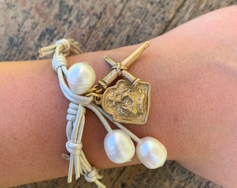 Crown of Grace Bracelet | Leather and Pearls | White Metallic Leather | Christian Gift | Holy Spirit | Crown of Thorns