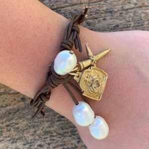 The Crown of Grace Bracelet | Leather and Pearls | Wood Brown | Christian Gift | Jesus Jewelry | Holy Spirit Inspired | Crown of Thorns