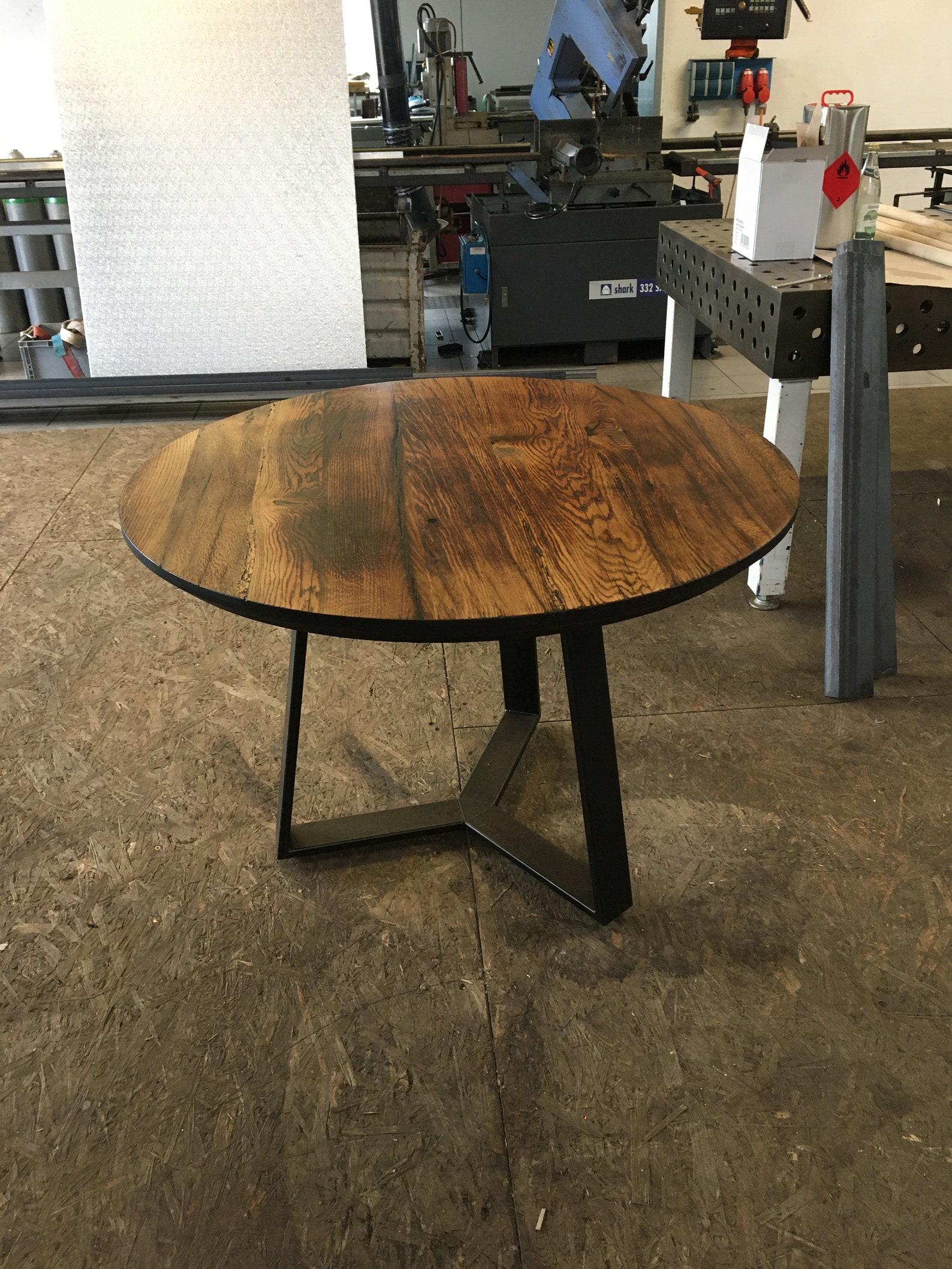 Runder Tisch Esstisch Terrassentisch rustikaler Tisch | Etsy