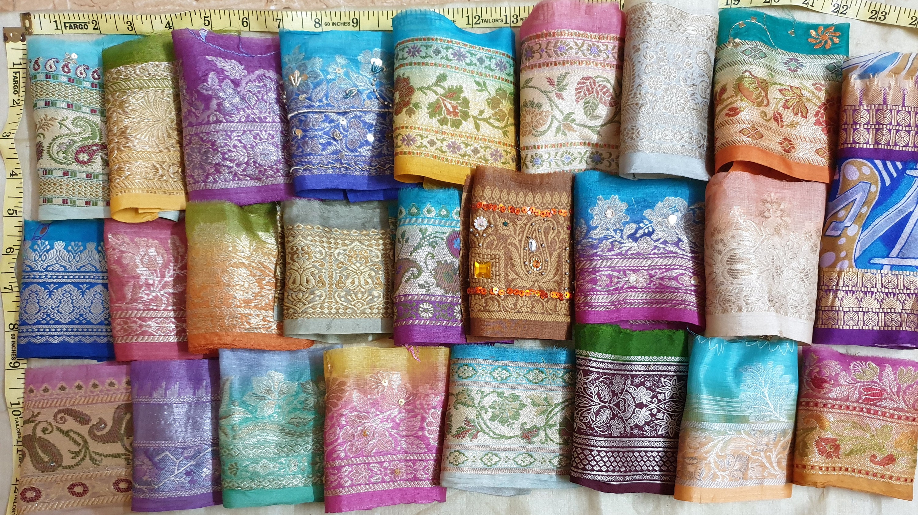 Vintage Fabrics Crafts 42 Yards Unstitched Silk Sari Ribbon Yarn Tassels  SKEINS Mixed Shades Journal Scrapbook Craft Project Decor Strips India lot