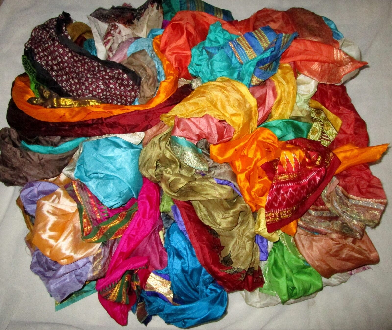 Pure Sari Silk Lot Vintage Sari Fabric Material Remnant 100 Grams PLAIN PATTERN EDGE Craft Scrapbook Quilt Art Doll Junk Journal India boho