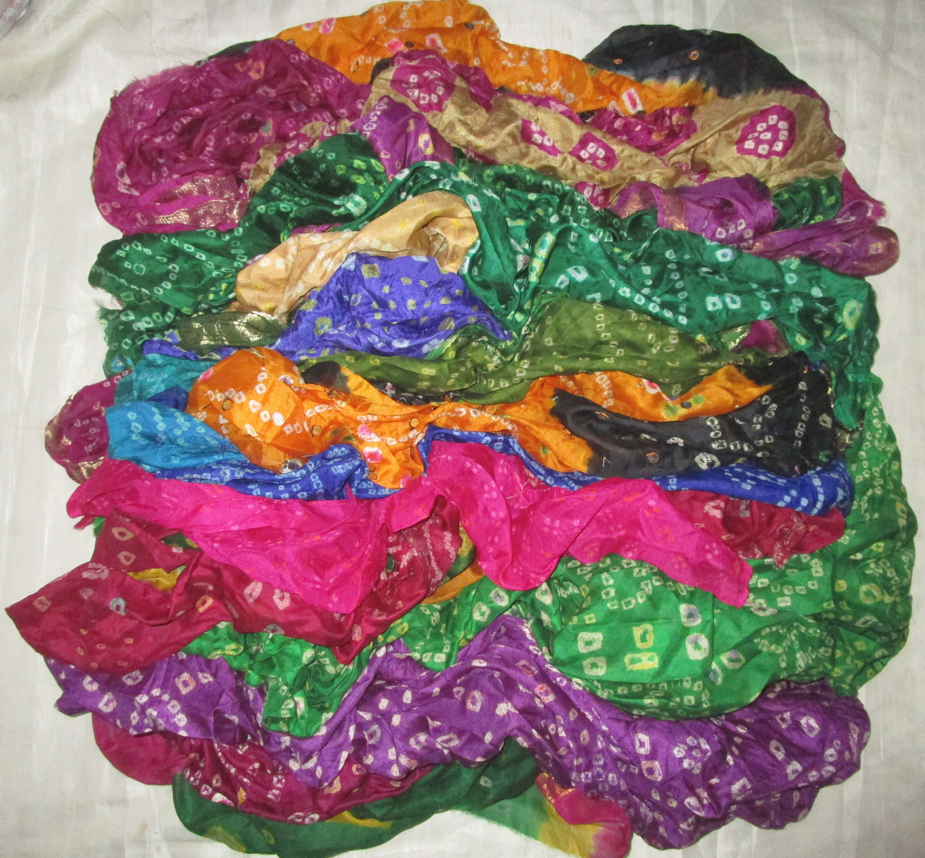 Sari Silk Lot Vintage Sari Fabric Material Remnant 100 Grams Etsy
