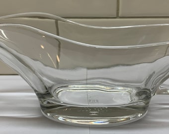 Anchor Hocking Clear Glass Gravy Boat