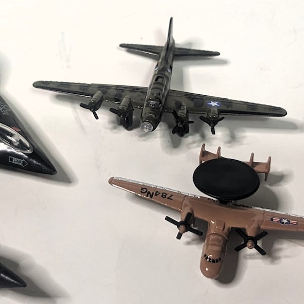 Vintage 6 Piece Die Cast Metal Airplane and Fighter Jets