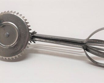 1923 hand mixer