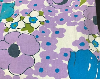 Iconic Flat Sheet Flower Power