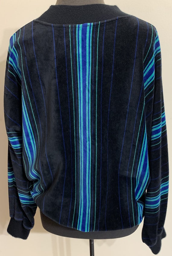 Vintage Velour Pullover Sweater with Ribbed Cuffs… - image 2