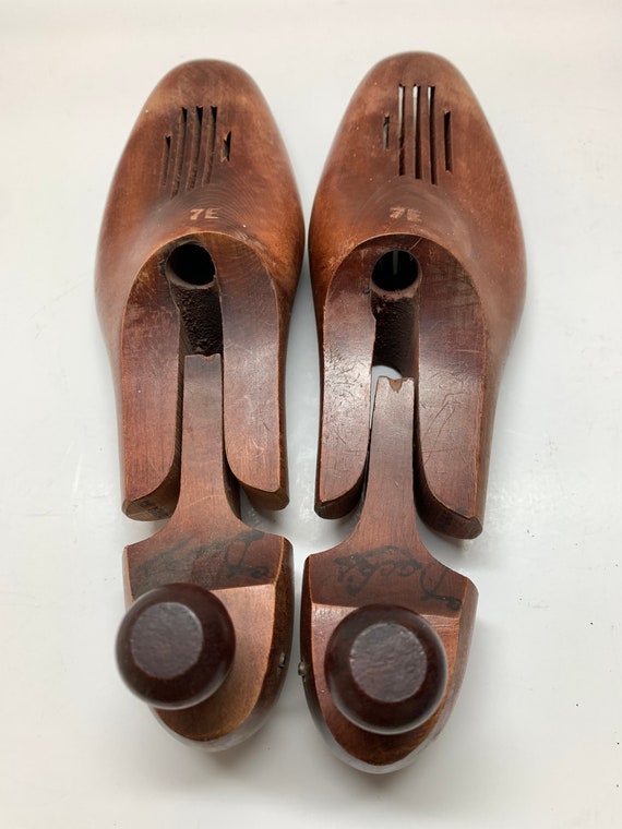 Vintage Shoe Form Stretcher - image 4