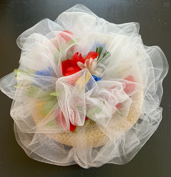 Straw Hat Beige With Flower Lace Tulle Vintage Hat