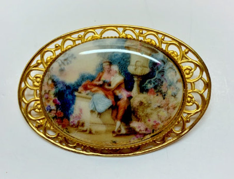 Vintage Brooch with Victorian Couple on Gold