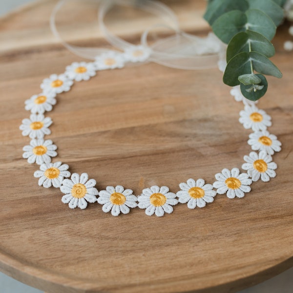 Daisy hairband