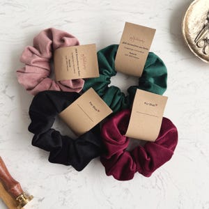 Scrunchies made of soft velvet | Ponytail holders | Hair accessories