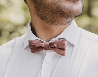 Men's bow tie velvet dusky pink