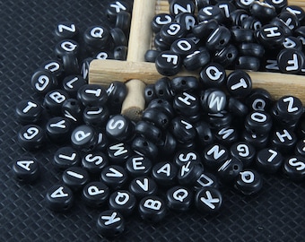 100 pcs Letter Beads Black Alphabet Beads Mixed White Acrylic English Letter Bead, Spacer Beads 4*7 mm Round Name Beads for Bracelet Jewelry