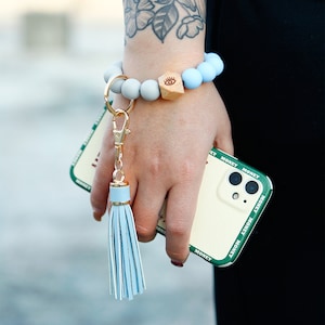 Bangle Key Ring |Stretchy Silicone Bracelet Keychain|Wristlet Key Chain|Silicone Key Ring|Beaded Wristlet|Keyring Bracelet Key Chain